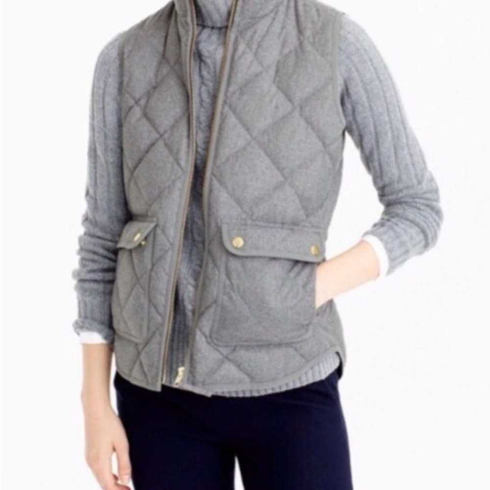 JCrew Size small Gray Quilted Vest with Gold Accents